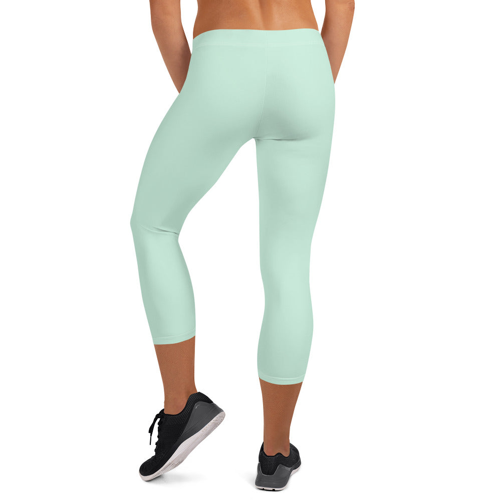 Dewdrop Dream FLAKOUT Sport Women's Capri Leggings - FLAKOUT